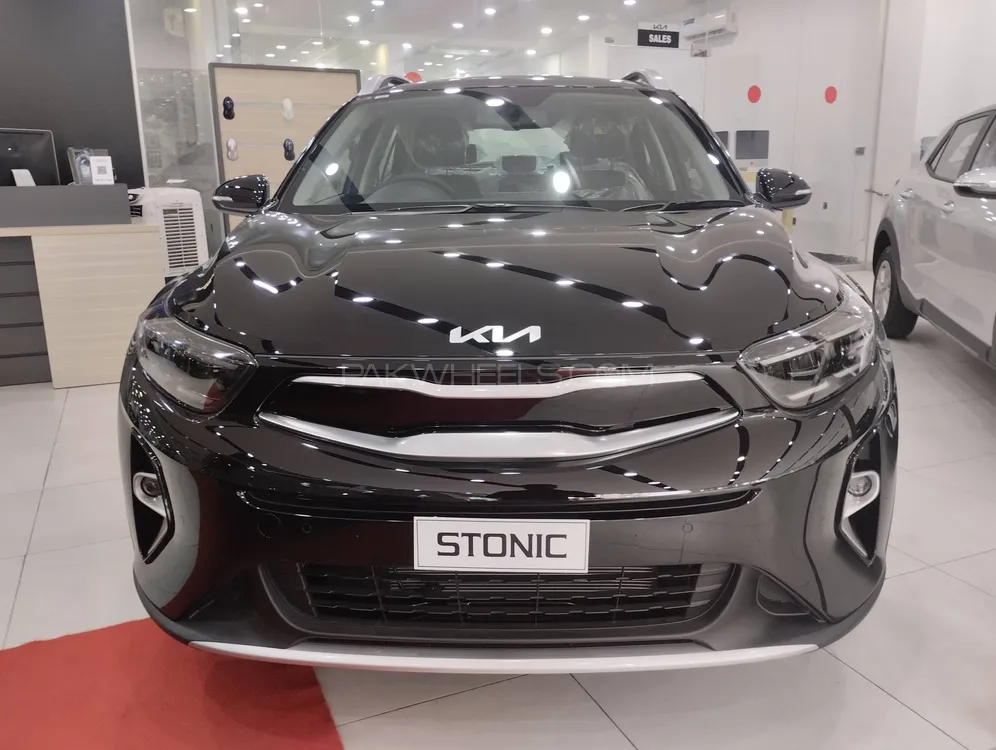 KIA Stonic 2025 for Sale in Lahore Image-1