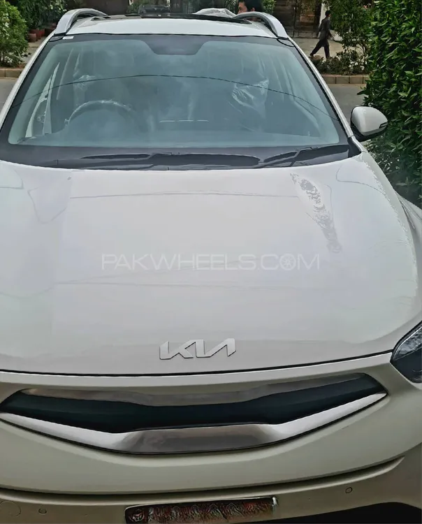 KIA Stonic 2025 for Sale in Karachi KIA Stonic 2025 for Sale in Karachi Image-2