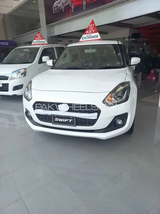 Suzuki Swift 2025 for Sale in Sialkot Image-1