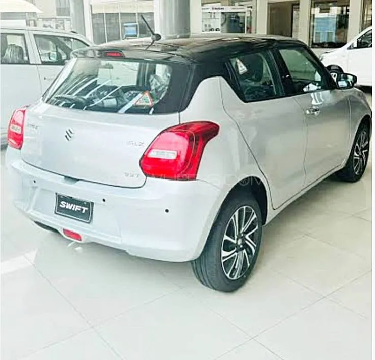 Suzuki Swift 2025 for Sale in Islamabad Image-1