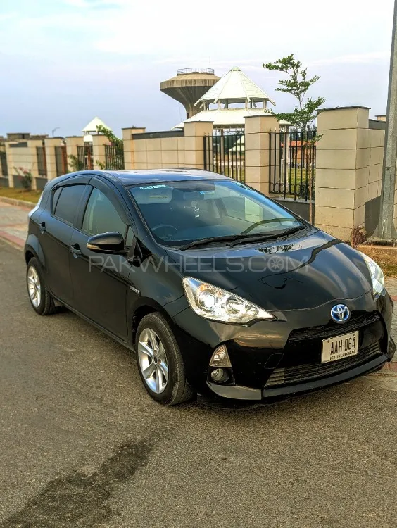Toyota Aqua 2014 for Sale in Peshawar Image-1