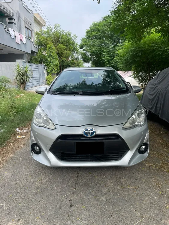 Toyota Aqua 2016 for Sale in Lahore Image-1