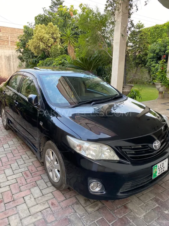 Toyota Corolla 2013 for Sale in Nowshera Image-1