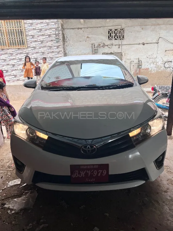 Toyota Corolla 2017 for Sale in Karachi Image-1
