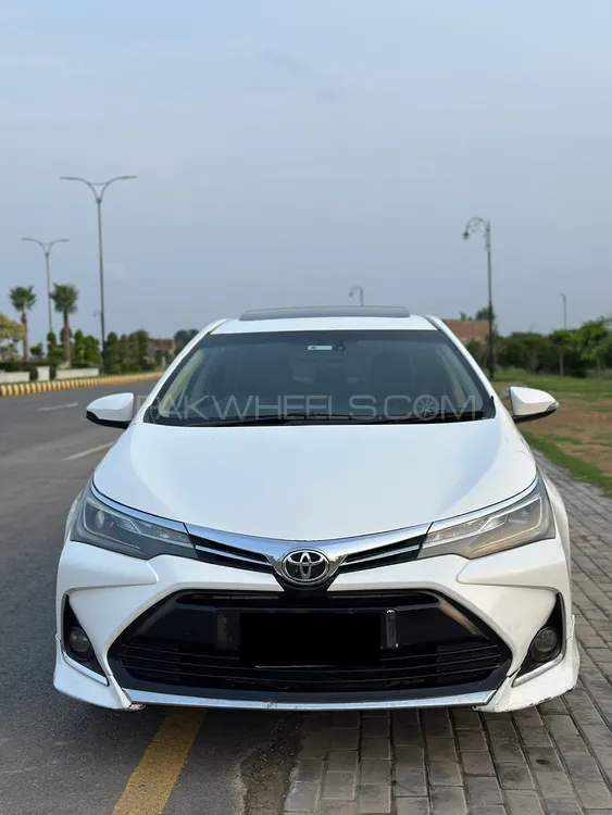 Toyota Corolla 2017 for Sale in Sargodha Image-1