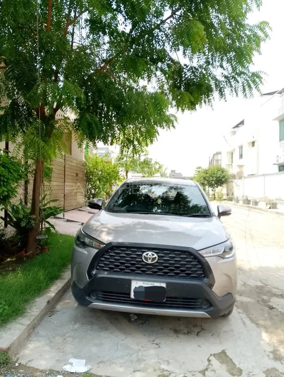Toyota Corolla Cross 2024 for Sale in Faisalabad Image-1