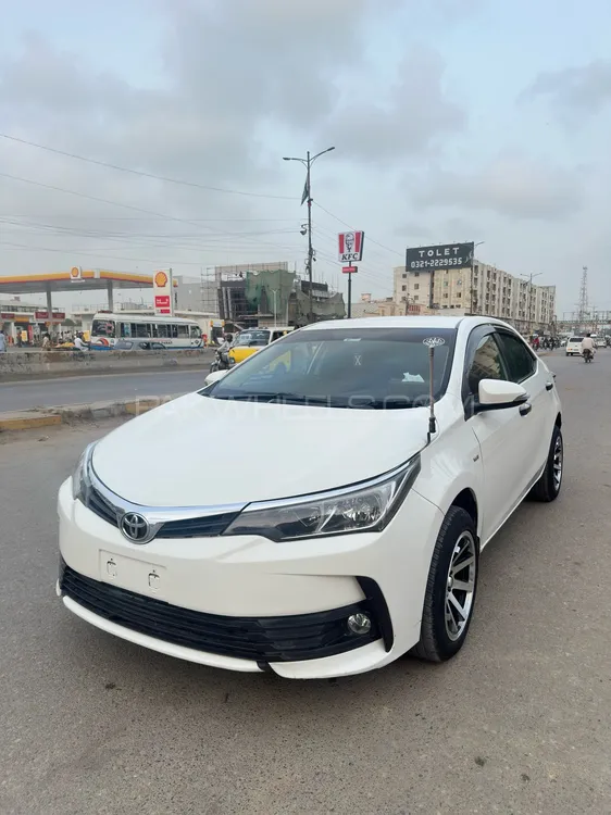 Toyota Corolla 2019 for Sale in Karachi Image-1