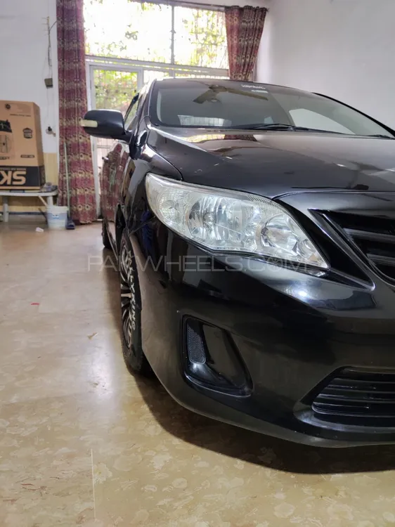 Toyota Corolla 2011 for Sale in Lahore Image-1