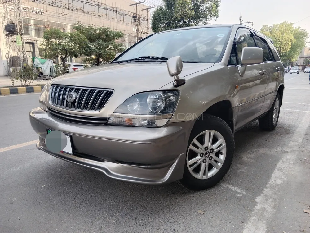 Toyota Harrier 2005 for Sale in Lahore Image-1