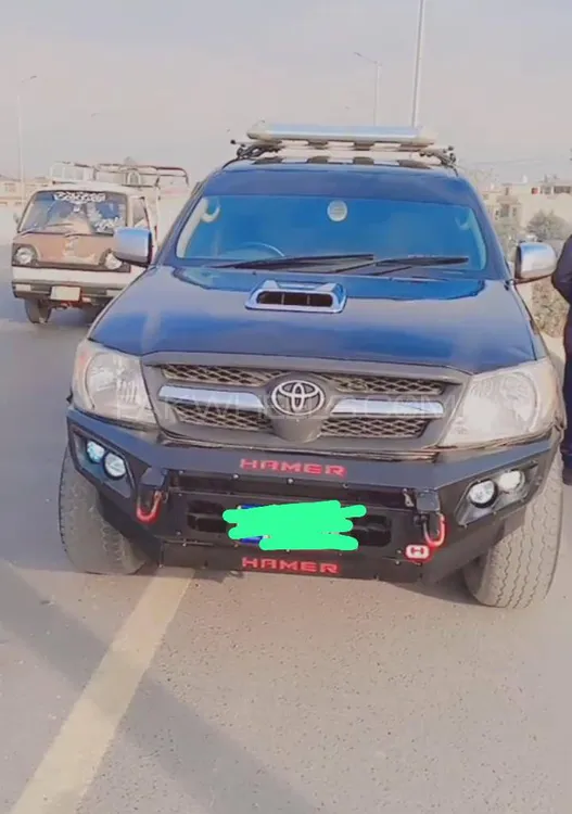 Toyota Hilux 2006 for Sale in Islamabad Image-1