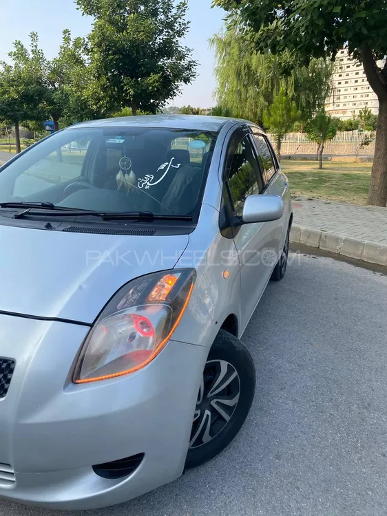 Toyota Vitz 2007 for Sale in Swabi Image-1