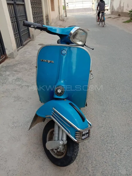 Vespa 150cc 1972 for Sale Image-1