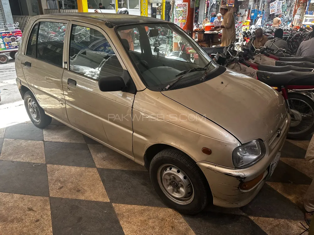 Daihatsu Cuore 2011 for Sale in Lahore Image-1
