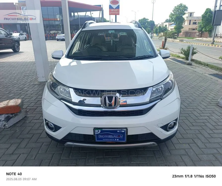 Honda BR-V 2019 for Sale in Lahore Image-1