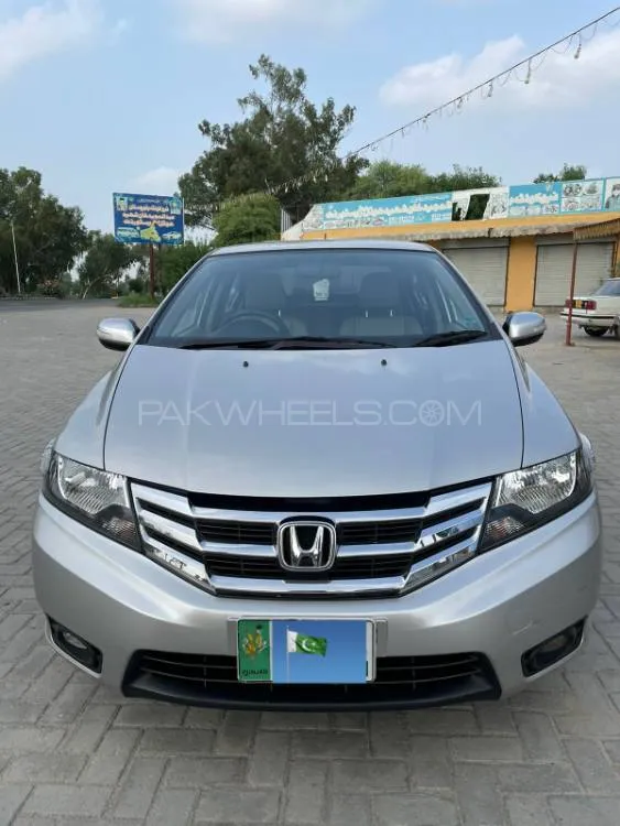 Honda City 2016 for Sale in Okara Image-1