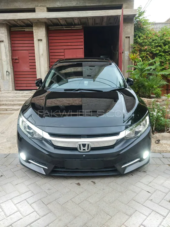 Honda Civic 2018 for Sale in Hyderabad Image-1