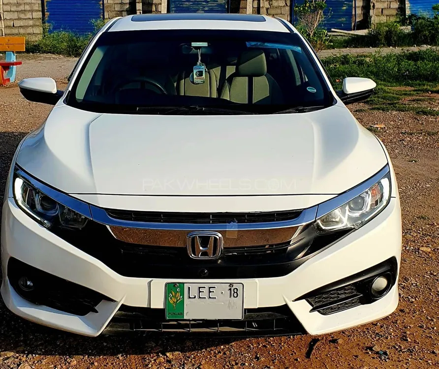 Honda Civic 2018 for Sale in Islamabad Image-1