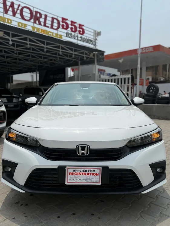 Honda Civic 2025 for Sale in Lahore Image-1