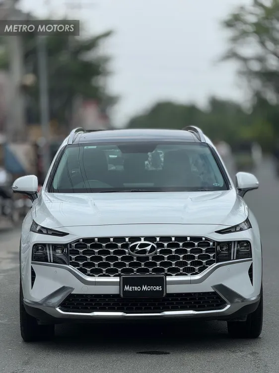 Hyundai Santa Fe 2023 for Sale in Lahore Image-1
