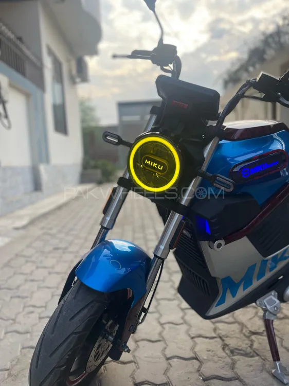 میٹرو Miku Super 2024 for Sale Image-1