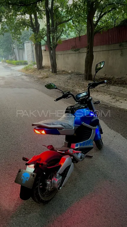 میٹرو Miku Super 2025 for Sale Image-1