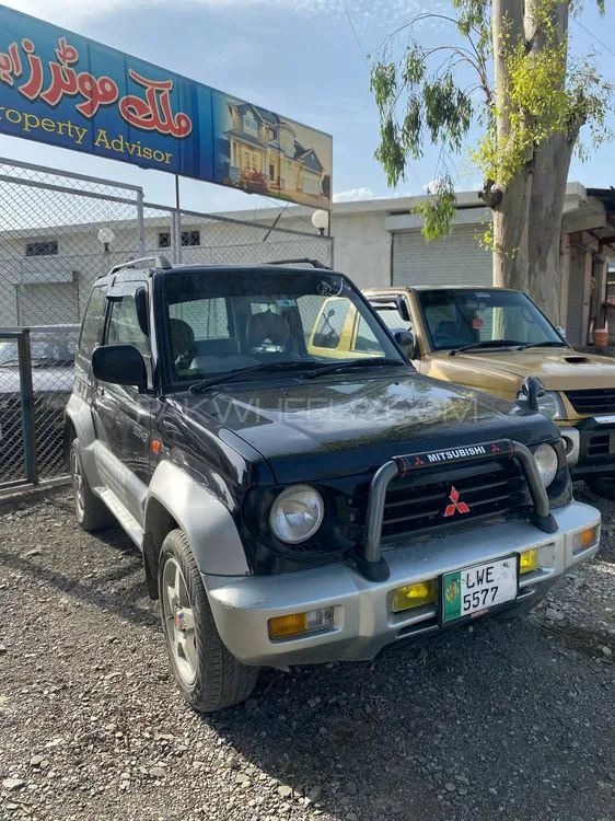 Mitsubishi Pajero Junior 1995 for Sale in Abbottabad Image-1