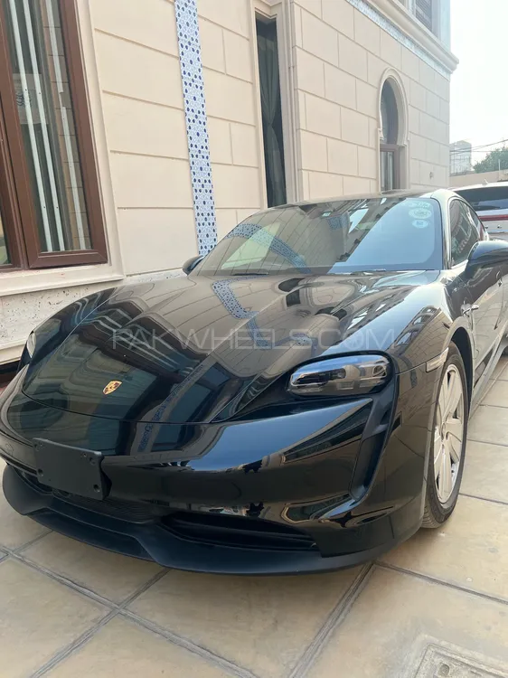 Porsche Taycan 2021 for Sale in Karachi Image-1