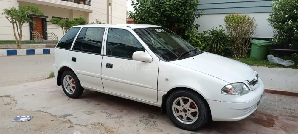 سوزوکی کلٹس 2016 for Sale in کراچی Image-1