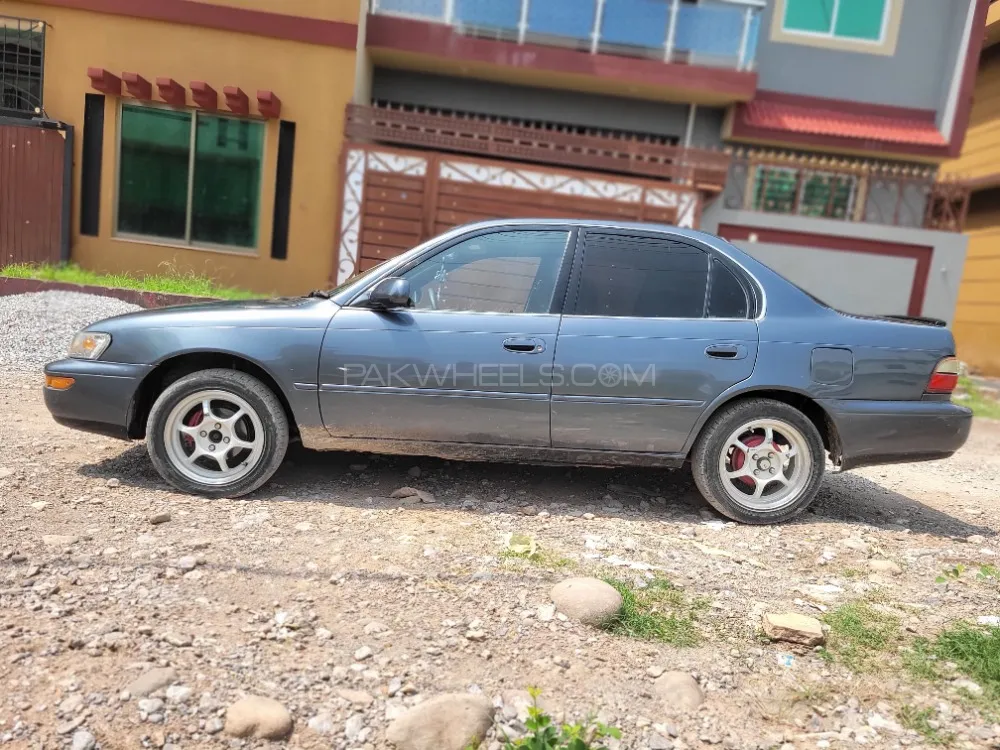 Toyota Corolla 1999 for Sale in Islamabad Image-1