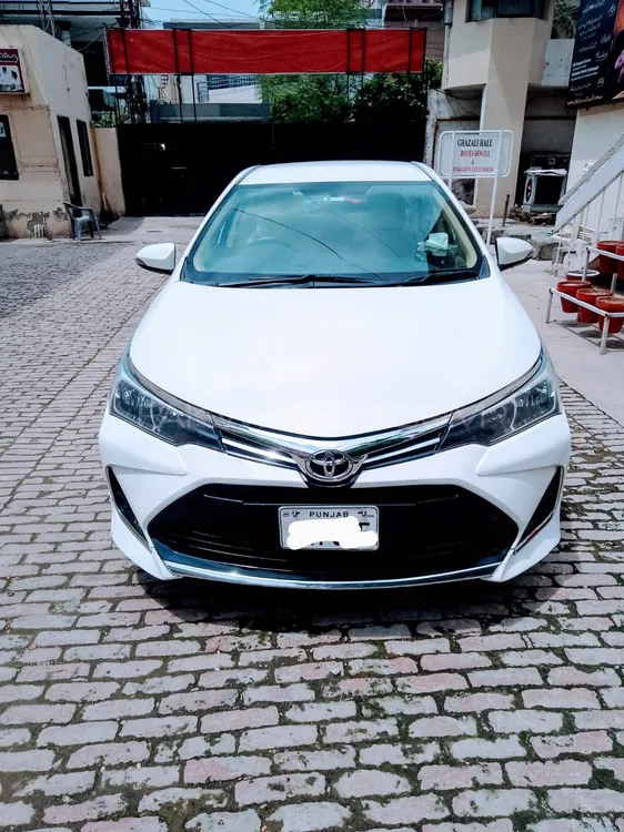 Toyota Corolla 2022 for Sale in Lahore Image-1