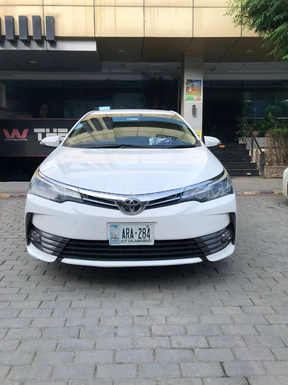 Toyota Corolla 2020 for Sale in Islamabad Image-1