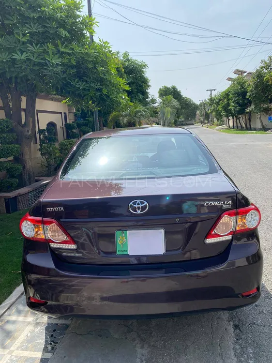 Toyota Corolla 2013 for Sale in Lahore Image-1