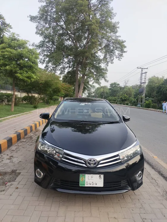 Toyota Corolla 2015 for Sale in Sargodha Image-1