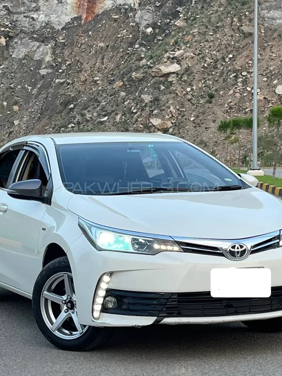 Toyota Corolla 2018 for Sale in Rawalpindi Image-1