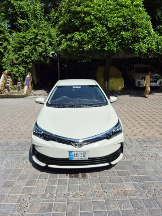 Toyota Corolla 2016 for Sale in Islamabad Image-1