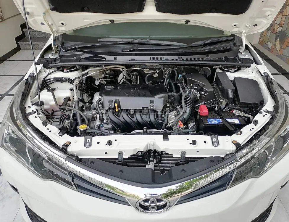 Toyota Corolla 2018 for Sale in Islamabad Image-1