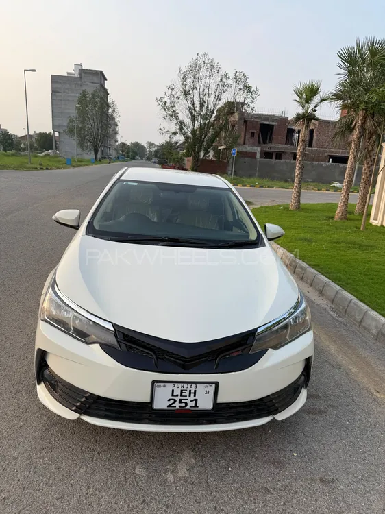 Toyota Corolla 2018 for Sale in Sialkot Image-1