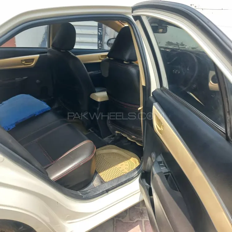 Toyota Corolla 2019 for Sale in Mandi bahauddin Image-1