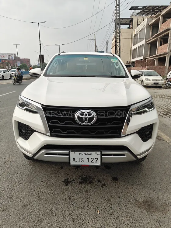ٹویوٹا فورچیونر 2021 for Sale in لاہور Image-1
