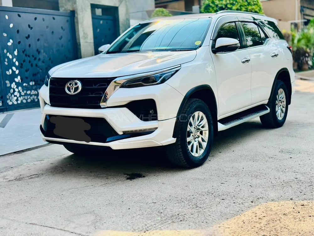 Toyota Fortuner 2022 for Sale in Faisalabad Image-1