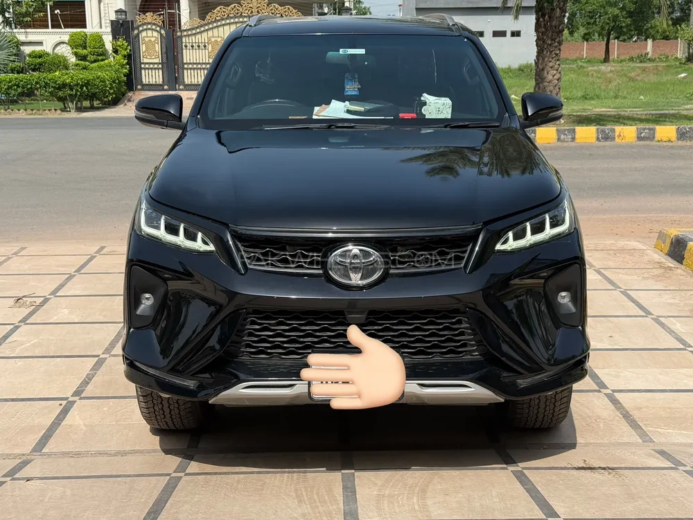 Toyota Fortuner 2022 for Sale in Lahore Image-1