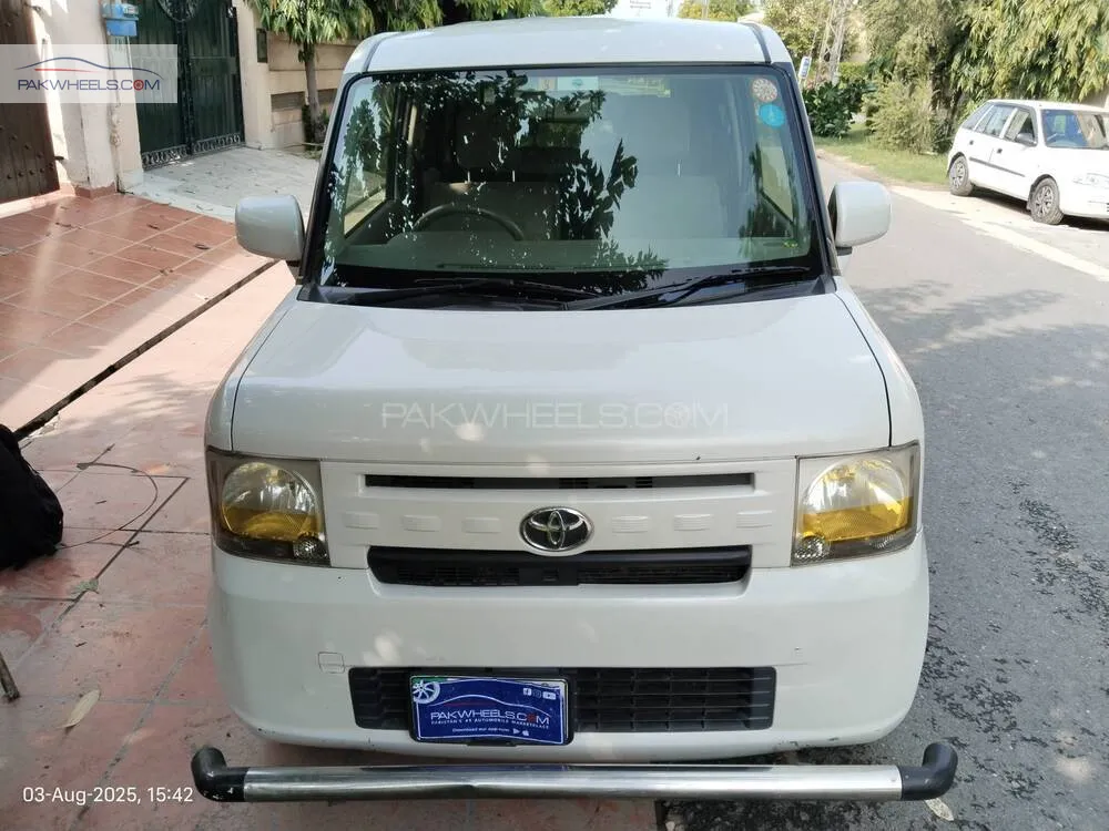 Toyota Pixis Epoch 2015 for Sale in Lahore Image-1