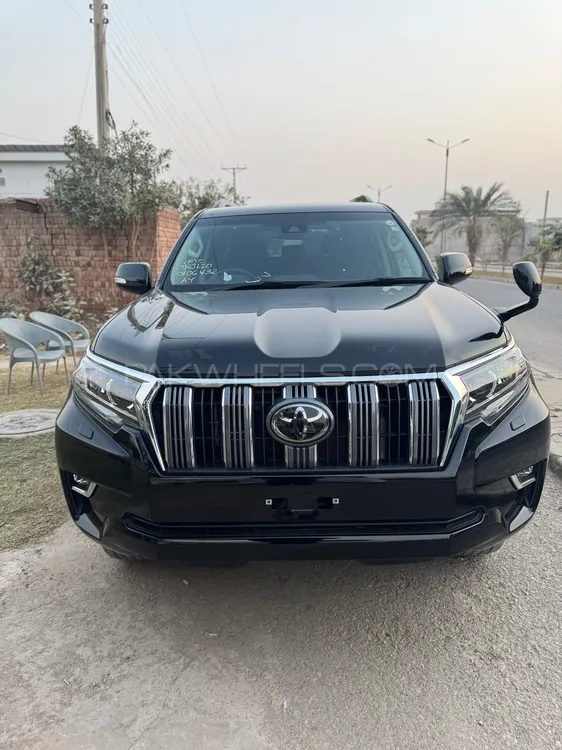 Toyota Prado 2019 for Sale in Islamabad Image-1