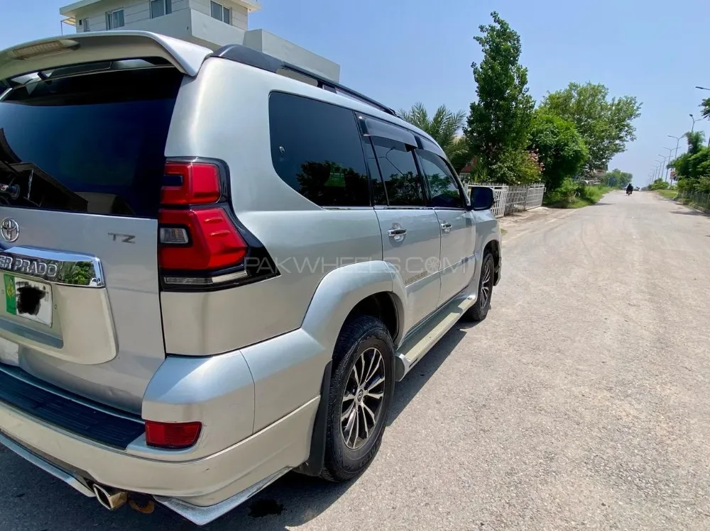 Toyota Prado 2004 for Sale in Islamabad Image-1