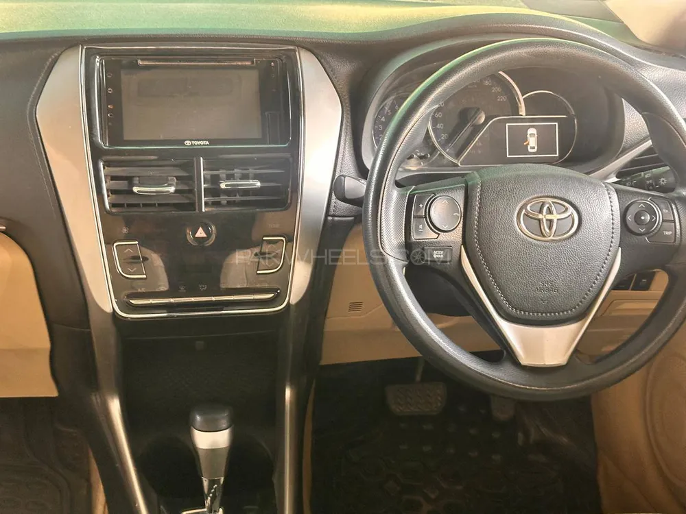 Toyota Yaris Sedan 2020 for Sale in Faisalabad Image-1