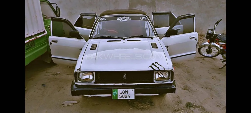 Daihatsu Charade 1982 for Sale in Lahore Image-1