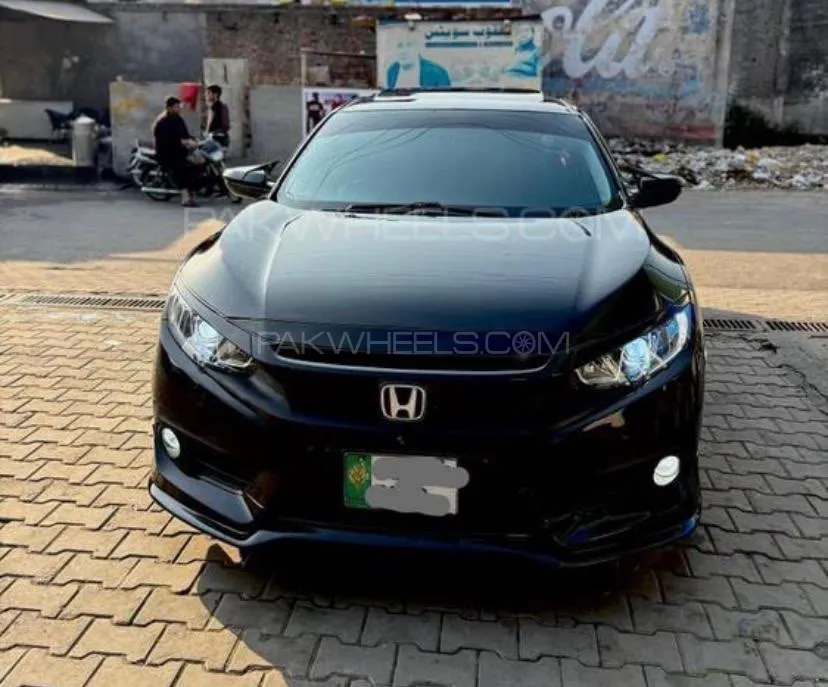 Honda Civic 2017 for Sale in Daska Image-1