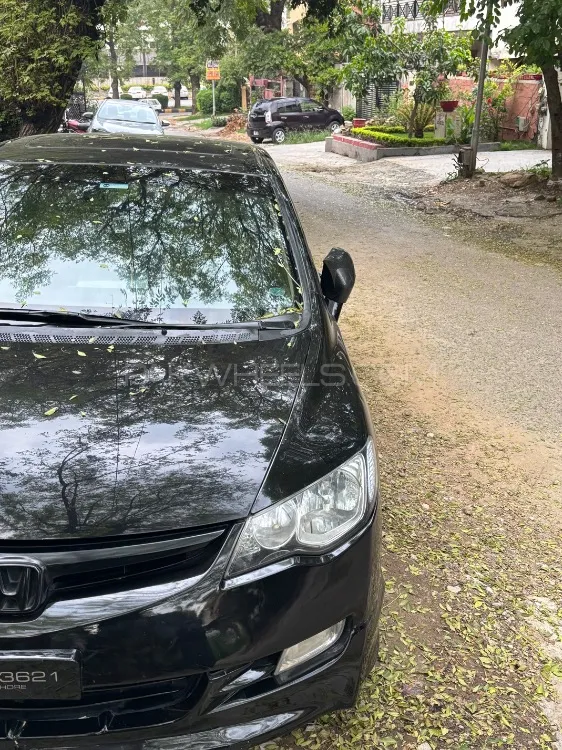 Honda Civic 2010 for Sale in Islamabad Image-1