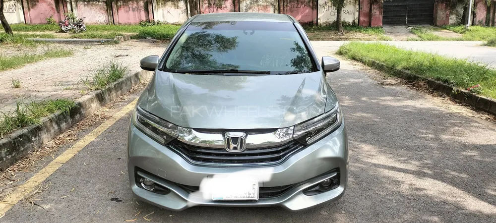 Honda Fit 2015 for Sale in Islamabad Image-1