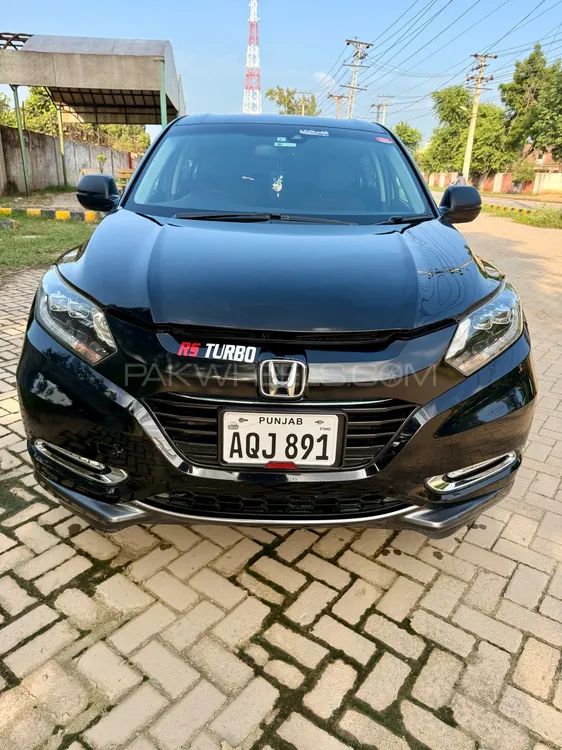 Honda Vezel 2017 for Sale in Gujranwala Image-1